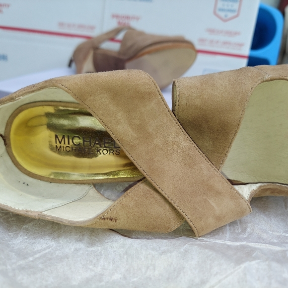 MICHAEL Michael Kors Dune sz 9.5 ELENA Cross Strap Platform Heels - Picture 11 of 13